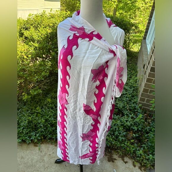 Surf Girl Pink and White Print Sarong/Swim Coverup - Picture 2 of 5